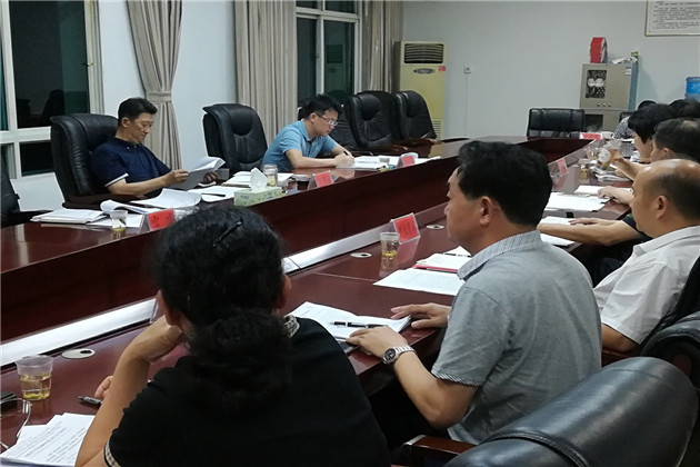督查组在黔东南州召开调研座谈会.jpg
